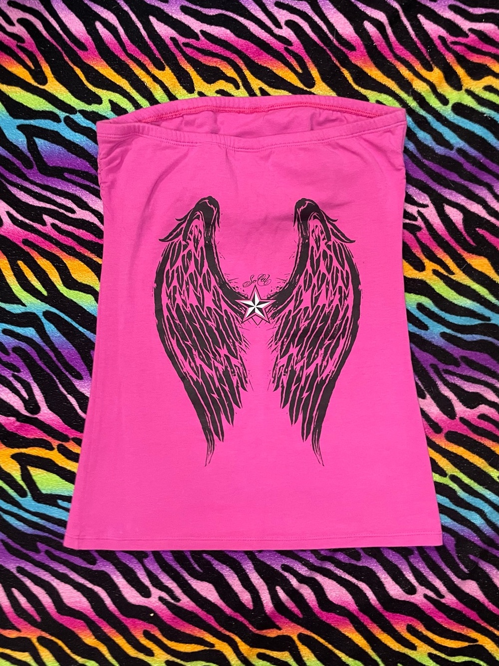 Y2K vintage 2000s affliction SoCal grunge Hot Pink tube Top with Wing Print
